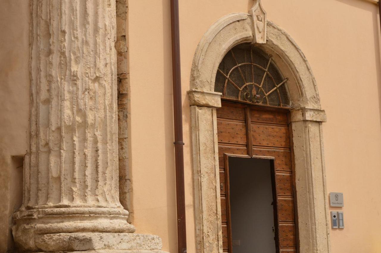 Palazzo Bozzoni Assisi Boutique Apartments Exteriör bild